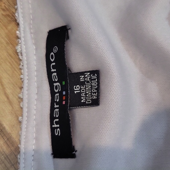 SHERAGANO Gray Lace Overlay Cap Sleeve Skinny Belt Modest Work Dress - Picture 3 of 12